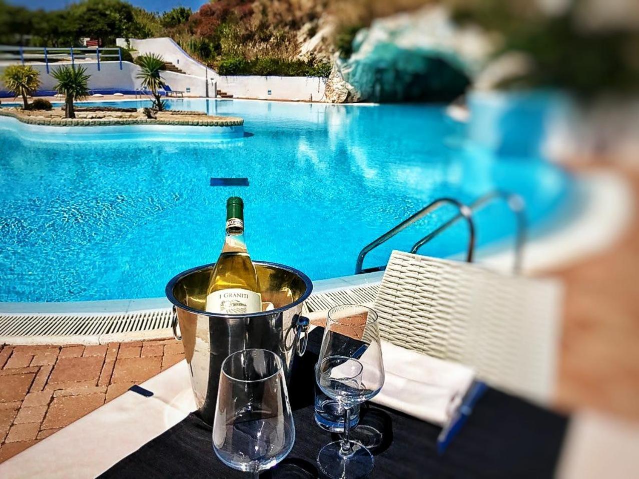 Charme Suite B&B Experience Santa Teresa Gallura Exterior foto